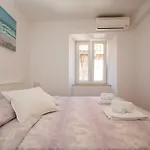 M&m Apartman *