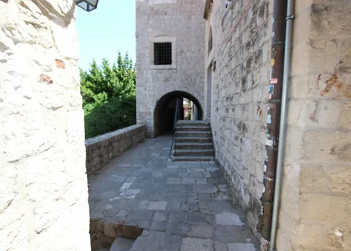 M&m Διαμέρισμα *